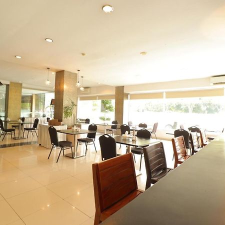 Saka Hotel Medan Sunggal Екстериор снимка