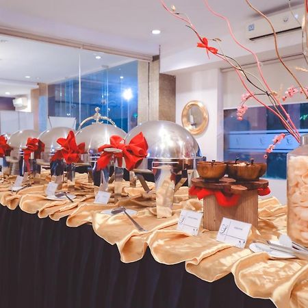 Saka Hotel Medan Sunggal Екстериор снимка