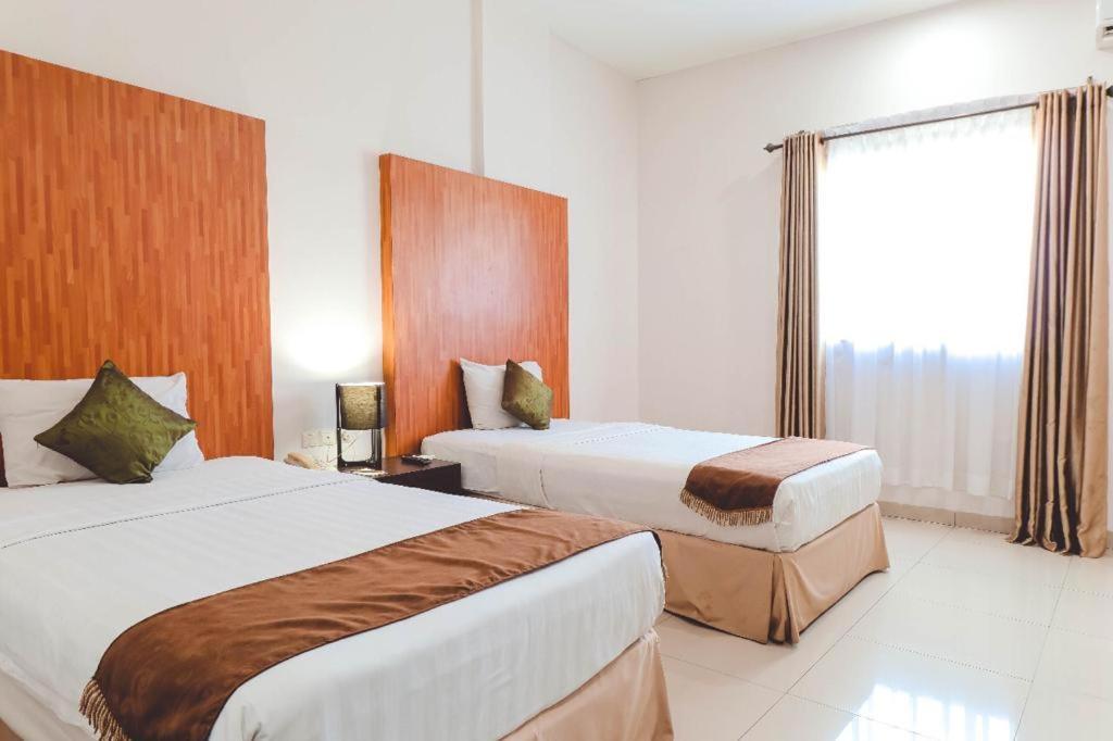 Saka Hotel Medan Sunggal Екстериор снимка